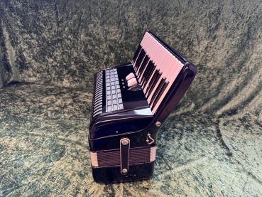 Akkordeon HOHNER Concerto II N Standardbass 72