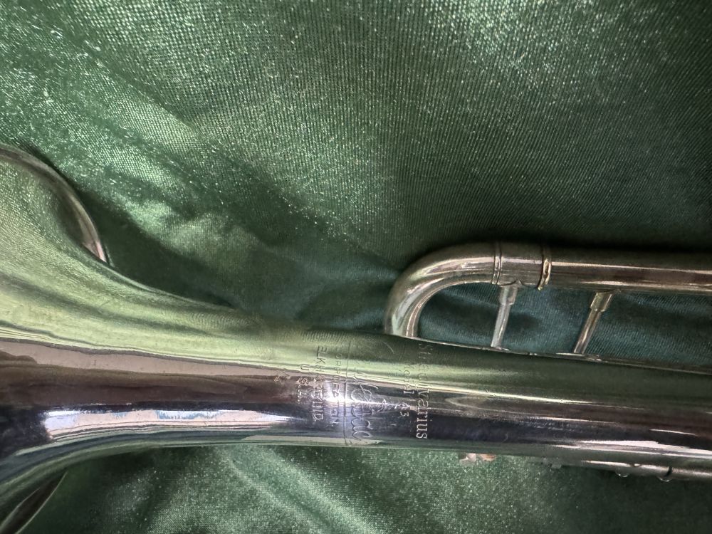 B-Trompete Vincent Bach Stradivarius 180-43S*