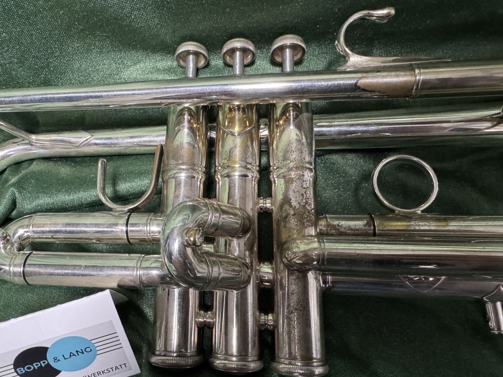 B-Trompete Vincent Bach Stradivarius 180-43S*