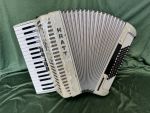 Akkordeon KRATT Karat 343 Standardbass 72